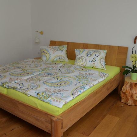 Gaestezimmer Buchegger Krumbach  ภายนอก รูปภาพ