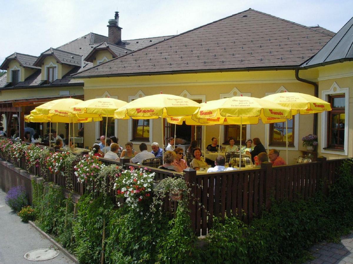 Gaestezimmer Buchegger Krumbach  ภายนอก รูปภาพ