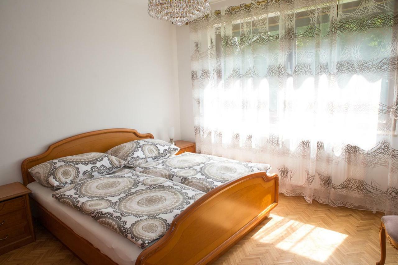 Gaestezimmer Buchegger Krumbach  ภายนอก รูปภาพ